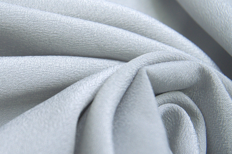 Steam iron for heavy fabrics2.png