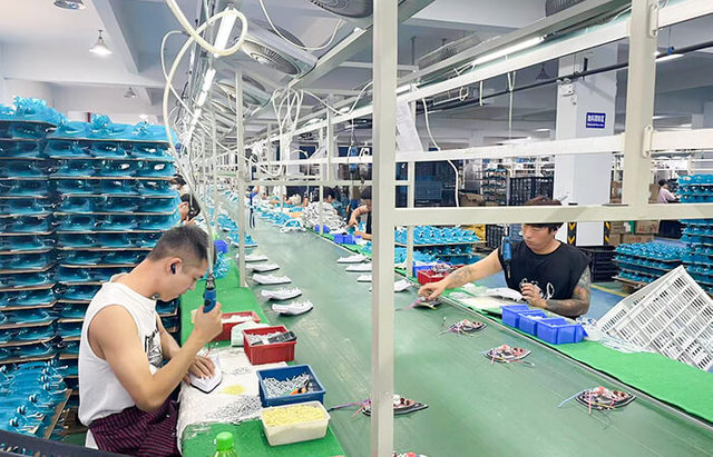 production line (2)