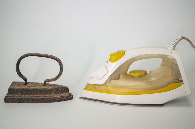 What Impact Does Globalization Have On The Steam Iron Wholesale Market?